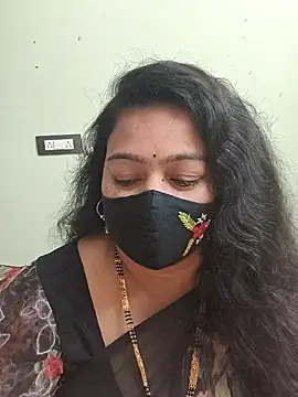 neelu-hoty online show from February 1, 8:34 am