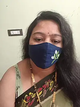 neelu-hoty online show from February 20, 8:38 am