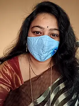 Snapshot of neelu-hoty chatting on February 4, 2:07 am neelu-hoty online show from February 4, 2:07 am