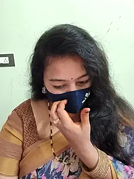 neelu-hoty online show from March 25, 8:35 am