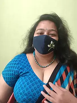 neelu-hoty online show from May 17, 11:10 am