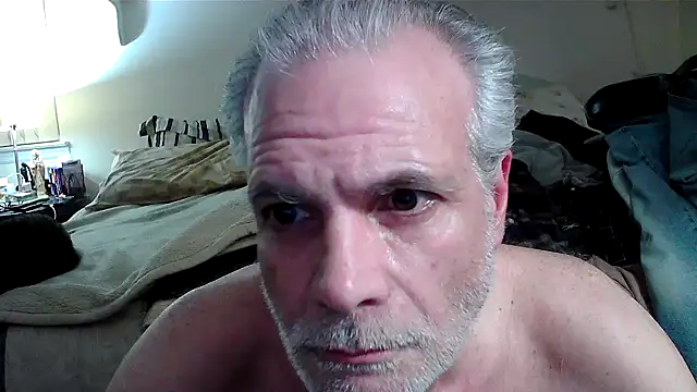 Hand69someguy online show from May 10, 4:27 am
