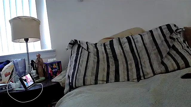 Hand69someguy online show from May 12, 8:48 pm