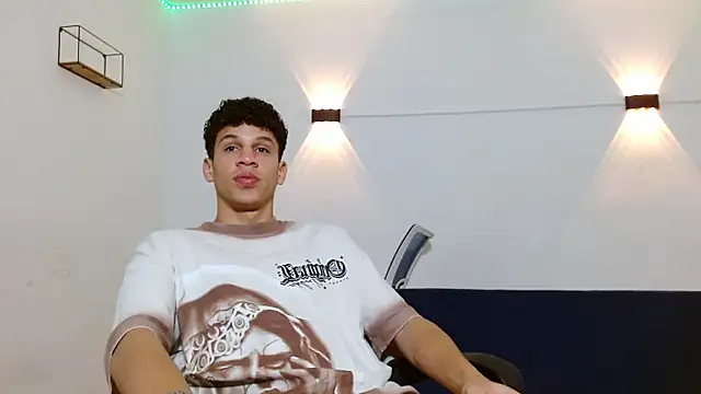 Snapshot of jeff_ross chatting on October 9, 8:48 am jeff ross online show from October 9, 8:48 am