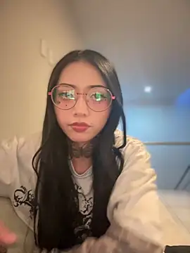 Snapshot of ANDREA_FERRY chatting on September 10, 1:04 am ANDREA FERRY online show from September 10, 1:04 am