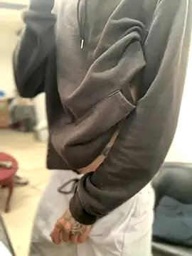 27powercm online show from December 1, 7:26 pm