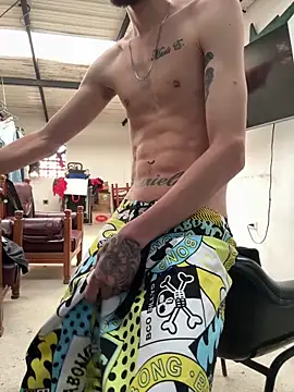 27powercm online show from April 7, 9:27 pm