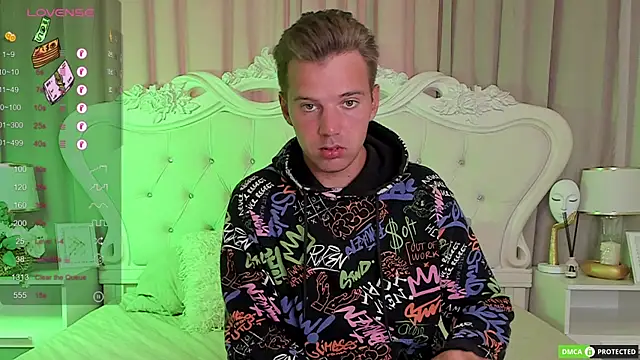 Snapshot of ArthurWhitee chatting on November 28, 8:36 am ArthurWhitee online show from November 28, 8:36 am