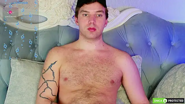 ArthurWhitee online show from March 18, 9:23 am