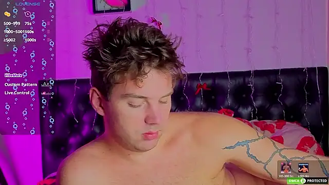 ArthurWhitee online show from February 15, 3:07 am