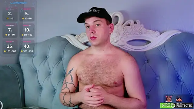 ArthurWhitee online show from April 13, 1:48 pm