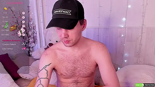 Snapshot of ArthurWhitee chatting on November 5, 9:01 am ArthurWhitee online show from November 5, 9:01 am