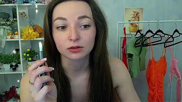  Barbie Kiss  online show from March 25, 7:19 am