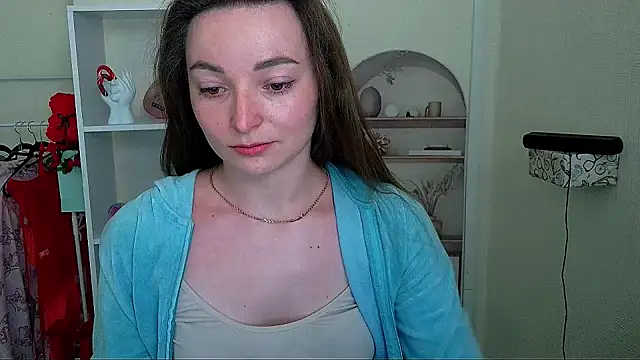 Snapshot of _Barbie_Kiss_ chatting on June 16, 5:51 am Barbie Kiss online show from June 16, 5:51 am