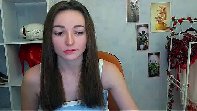  Barbie Kiss  online show from January 14, 12:42 pm