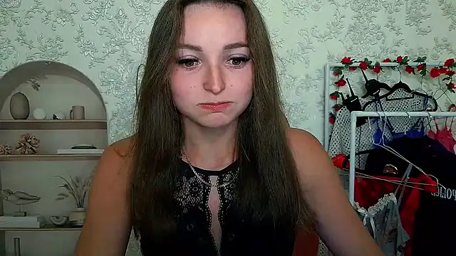  Barbie Kiss  online show from September 19, 4:22 pm