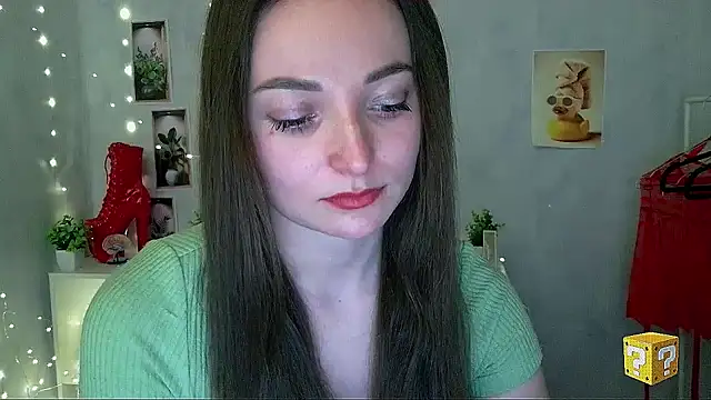  Barbie Kiss  online show from April 23, 1:24 pm