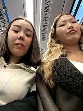 Asian Asami online show from November 2, 2:00 pm