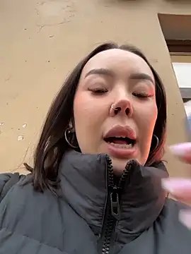 Asian Asami online show from March 19, 2:39 pm