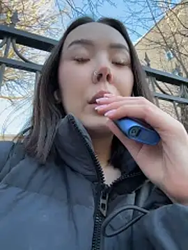 Asian Asami online show from March 21, 2:43 pm