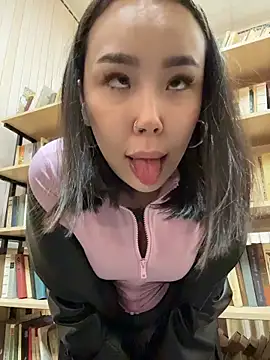 Asian Asami online show from April 10, 5:31 pm