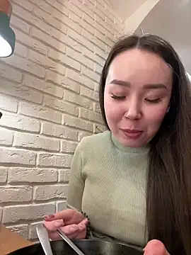 Snapshot of Asian_Asami chatting on March 5, 6:01 pm Asian Asami online show from March 5, 6:01 pm