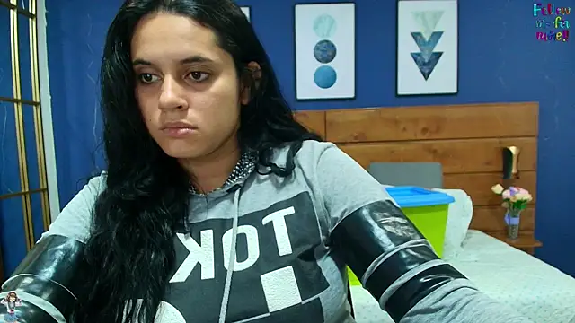 dahiana spark online show from October 29, 8:08 pm