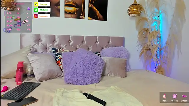 alanavega11 online show from February 10, 12:26 pm