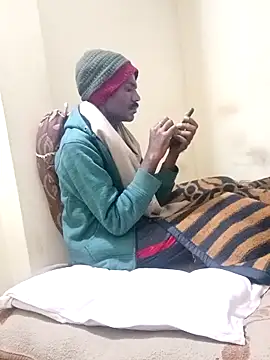 Snapshot of Chocolate_stud10 chatting on February 5, 7:10 pm Chocolate stud10 online show from February 5, 7:10 pm