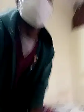 Snapshot of Chocolate_stud10 chatting on February 10, 1:59 am Chocolate stud10 online show from February 10, 1:59 am