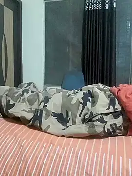 Snapshot of Chocolate_stud10 chatting on March 9, 6:43 pm Chocolate stud10 online show from March 9, 6:43 pm