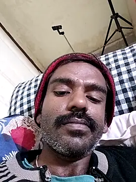 Snapshot of Chocolate_stud10 chatting on February 17, 4:37 pm Chocolate stud10 online show from February 17, 4:37 pm