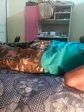 Snapshot of Chocolate_stud10 chatting on February 10, 6:56 pm Chocolate stud10 online show from February 10, 6:56 pm