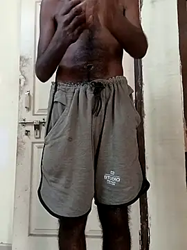 Snapshot of Chocolate_stud10 chatting on February 18, 9:50 am Chocolate stud10 online show from February 18, 9:50 am