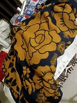 Snapshot of Chocolate_stud10 chatting on February 16, 9:24 pm Chocolate stud10 online show from February 16, 9:24 pm