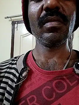 Snapshot of Chocolate_stud10 chatting on February 11, 10:48 am Chocolate stud10 online show from February 11, 10:48 am