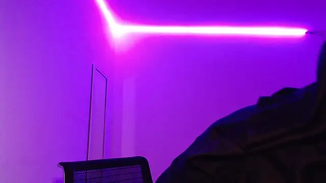 VenussTits97 online show from March 9, 11:30 pm