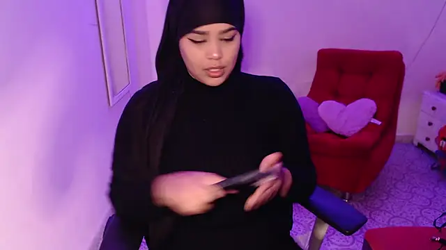 VenussTits97 online show from January 7, 11:32 pm