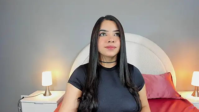 Snapshot of Eva_bigboobs chatting on November 18, 10:40 am Eva bigboobs online show from November 18, 10:40 am