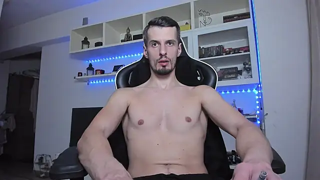 Snapshot of ToddClaytonn chatting on November 20, 3:51 am ToddClaytonn online show from November 20, 3:51 am