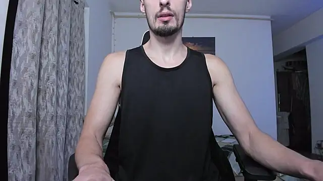 Snapshot of ToddClaytonn chatting on September 11, 11:05 pm ToddClaytonn online show from September 11, 11:05 pm