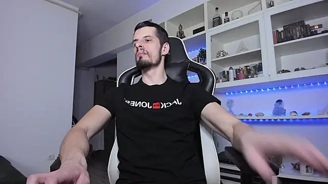 Snapshot of ToddClaytonn chatting on March 22, 8:37 pm ToddClaytonn online show from March 22, 8:37 pm