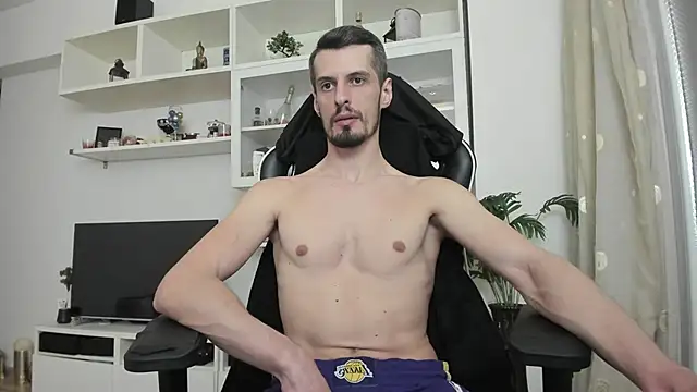 ToddClaytonn online show from April 30, 6:04 pm