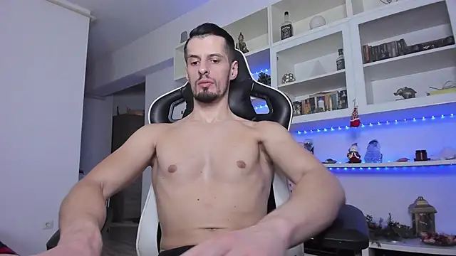 Snapshot of ToddClaytonn chatting on January 2, 1:38 am ToddClaytonn online show from January 2, 1:38 am