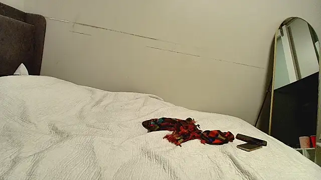 Naomiruty online show from October 28, 1:28 am