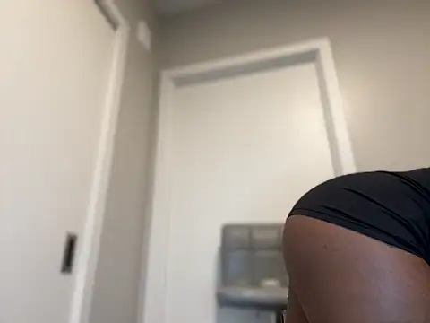 Naomiruty online show from February 18, 1:32 am