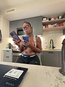 Naomiruty online show from May 19, 1:56 am