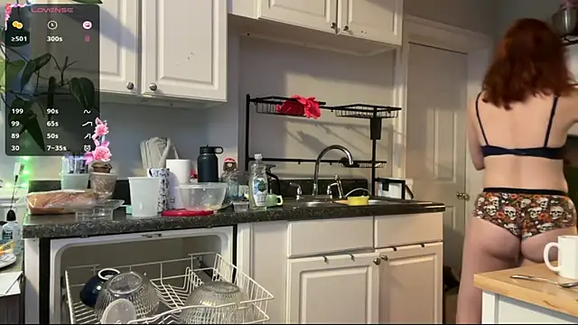 Aria Fields online show from February 4, 4:02 pm