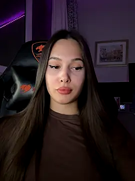 Snapshot of EricaWalls chatting on November 26, 9:04 pm EricaWalls online show from November 26, 9:04 pm