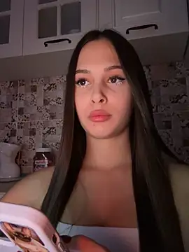 Snapshot of EricaWalls chatting on February 6, 4:42 am EricaWalls online show from February 6, 4:42 am